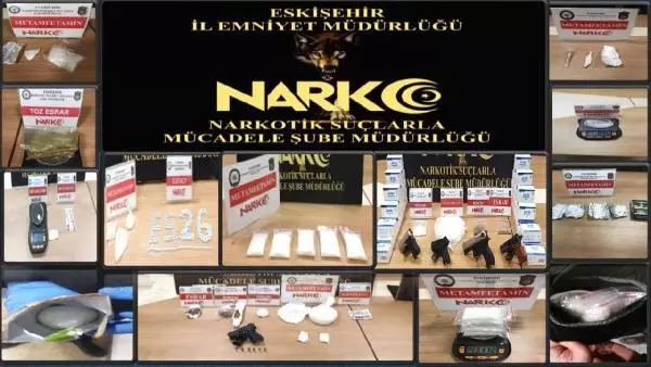 Son dakika haberleri | ESKİŞEHİR Eskişehir merkezli 4 ilde uyuşturucu operasyonu; Uyuşturucuları ses sistemine gizlemişler Son dakika haberleri | ESKİŞEHİR Eskişehir merkezli 4 ilde uyuşturucu operasyonu; Uyuşturucuları ses sistemine gizlemişler
