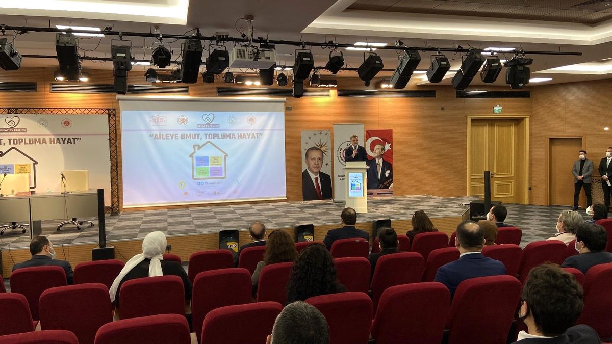 Gaziosmanpaşa 'Beyaz Ev' projesi ile kadına şiddete dur diyor