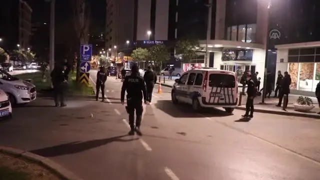 Gece kulübünde kavga: 1 ölü, 6 yaralı (2) Gece kulübünde kavga: 1 ölü, 6 yaralı (2)