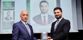 Kağıthane Belediye Başkanı Öztekin 'Yılın En İyi Yerel Yöneticisi' ödülünü aldı