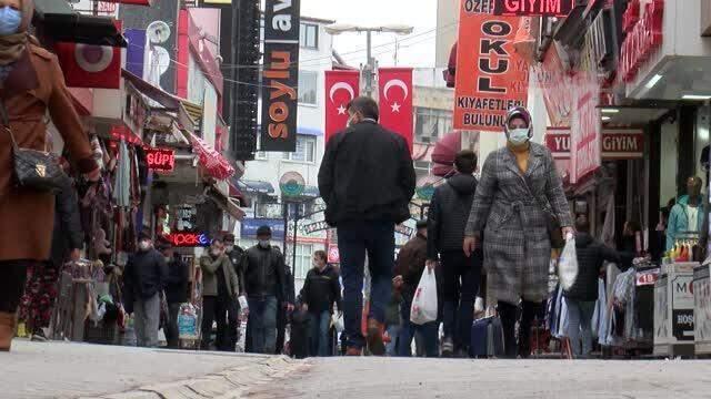 Karadeniz'de vakalar boşuna patlamamış! Ortak flütü kullanan 5 çocuğun ailesinden 14 kişi pozitif çıktı Karadeniz'de vakalar boşuna patlamamış! Ortak flütü kullanan 5 çocuğun ailesinden 14 kişi pozitif çıktı