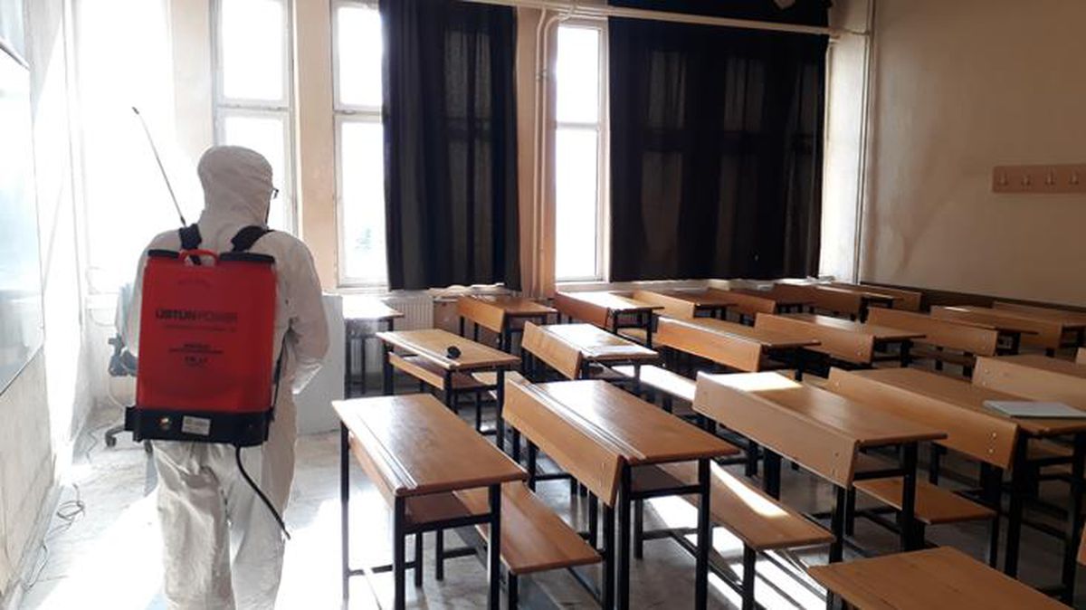 Okulda akılalmaz olay! Öğrenci 'Flütü silmiştim' dedi ama 14 kişi koronavirüse yakalandı