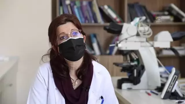 Son dakika haberleri! Kovid-19'dan hayatını kaybeden Prof. Dr. Feriha Öz'ün kızı, ölümünün birinci yılında annesini anlattı (2) Son dakika haberleri! Kovid-19'dan hayatını kaybeden Prof. Dr. Feriha Öz'ün kızı, ölümünün birinci yılında annesini anlattı (2)