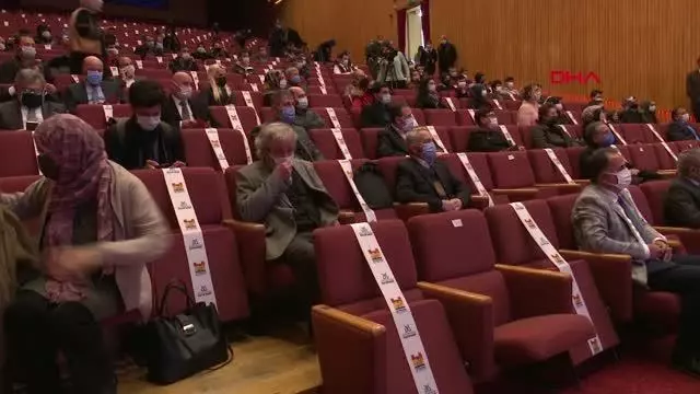 Kurtulmuş: Türkiye'nin Milli Savunma Sanayi'nde güçlenmesiyle Ayasofya'nın ibadete açılması arasında birebir bir ilişki vardır Kurtulmuş: Türkiye'nin Milli Savunma Sanayi'nde güçlenmesiyle Ayasofya'nın ibadete açılması arasında birebir bir ilişki vardır