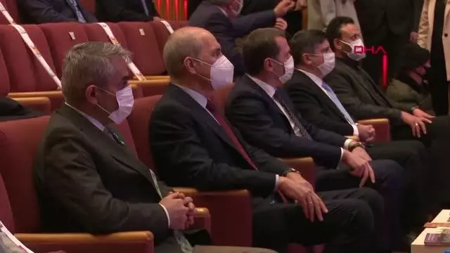 Kurtulmuş: Türkiye'nin Milli Savunma Sanayi'nde güçlenmesiyle Ayasofya'nın ibadete açılması arasında birebir bir ilişki vardır Kurtulmuş: Türkiye'nin Milli Savunma Sanayi'nde güçlenmesiyle Ayasofya'nın ibadete açılması arasında birebir bir ilişki vardır
