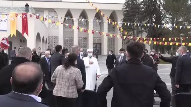 Diyanet İşleri Başkanı Prof. Dr. Erbaş, Malatya'da İlahiyat Camisi ve İslami İlimler Kütüphanesi'ni açtı (2)