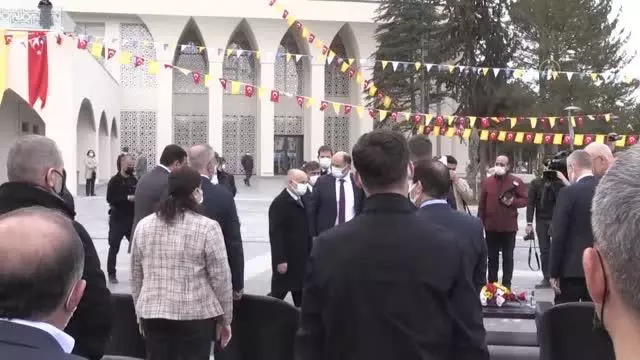 Diyanet İşleri Başkanı Prof. Dr. Erbaş, Malatya'da İlahiyat Camisi ve İslami İlimler Kütüphanesi'ni açtı (2)