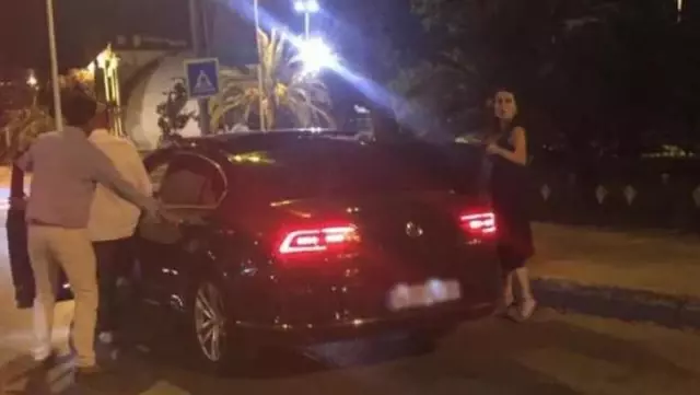 Maltepe Belediye Başkanı Ali Kılıç alkollüyken bir araca çarparak kaçtı iddiası Maltepe Belediye Başkanı Ali Kılıç alkollüyken bir araca çarparak kaçtı iddiası
