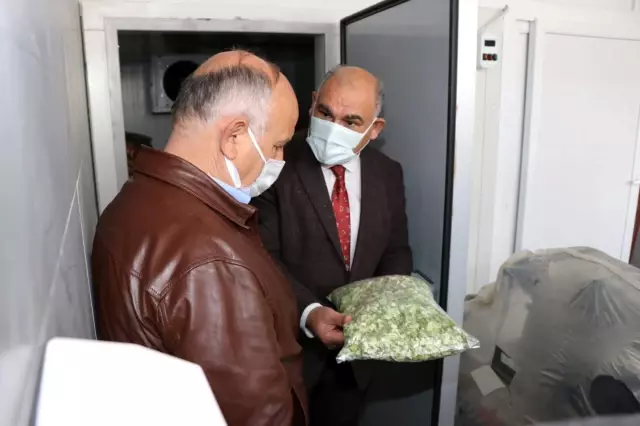 Pozantı Belediyesi ihaleye vermiyor kendi yapıyor Pozantı Belediyesi ihaleye vermiyor kendi yapıyor
