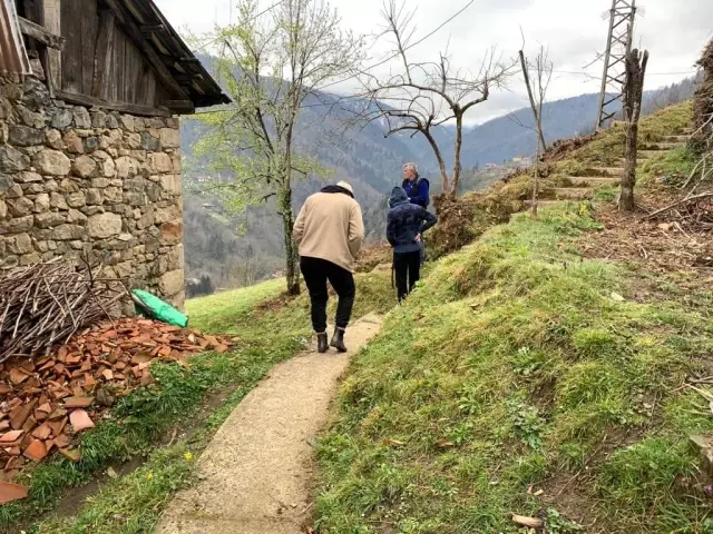 Rize'de bir garip yol problemi Rize'de bir garip yol problemi