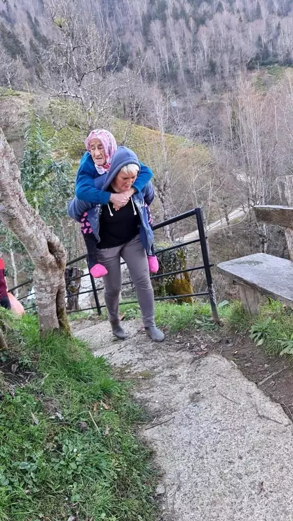 Rize'de bir garip yol problemi Rize'de bir garip yol problemi