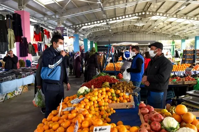 Semt pazarlarına Covid-19 ayarı Semt pazarlarına Covid-19 ayarı