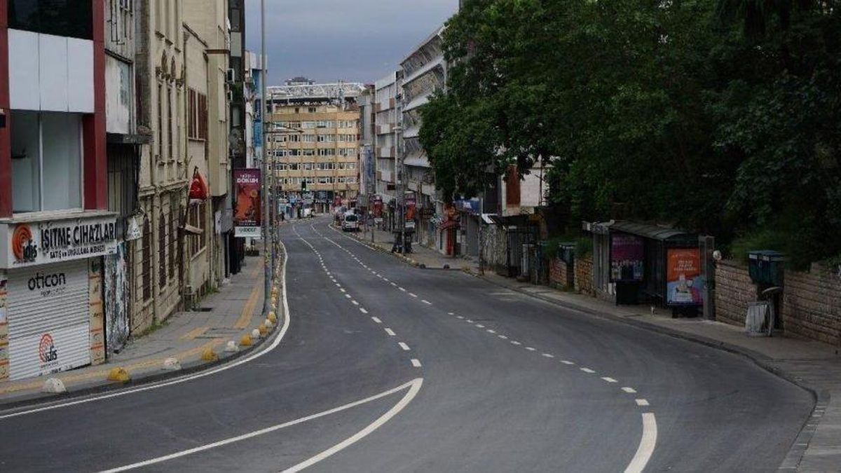 Son dakika! Sokağa çıkma yasağı saat kaçta başlıyor? 3-4 Nisan hafta sonu sokağa çıkma yasağı var mı?