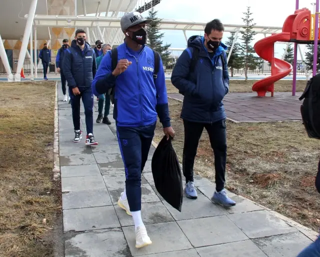 Trabzonspor kafilesi Sivas'a geldi Trabzonspor kafilesi Sivas'a geldi