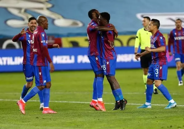Trabzonspor, Sivas deplasmanında 3 puan hedefliyor Trabzonspor, Sivas deplasmanında 3 puan hedefliyor