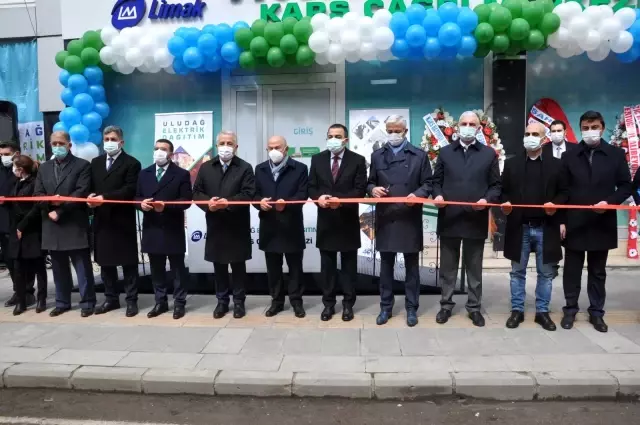 Uludağ Elektrik Kars Çağrı Merkezi'nin yeni binası hizmete açıldı Uludağ Elektrik Kars Çağrı Merkezi'nin yeni binası hizmete açıldı