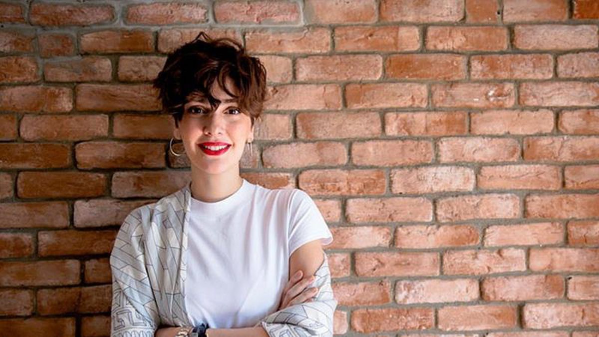 Ünlü oyuncu Bergüzar Korel, 3. kez hamile olduğunun müjdesini verdi