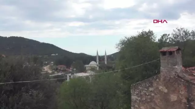 ANTALYA Tarih ve kültür hazinesi Barak kilimlerini yaşatmaya çalışıyorlar ANTALYA Tarih ve kültür hazinesi Barak kilimlerini yaşatmaya çalışıyorlar