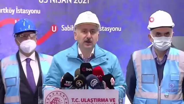 Bakan Karaismailoğlu, Sabiha Gökçen Havalimanı Metro Projesi'nin ilk ray kaynak törenine katıldı