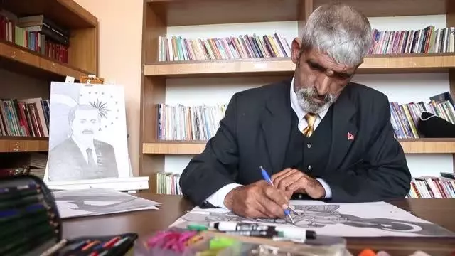 DİYARBAKIR - Yetiştirme yurdunda başlayan resim tutkusunu 45 yıldır devam ettiriyor