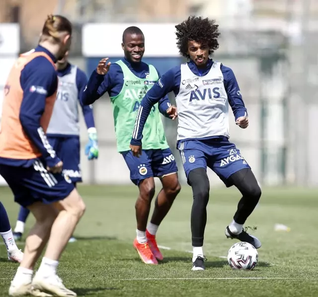 Fenerbahçe'de Denizlispor maçı hazırlıkları devam etti Fenerbahçe'de Denizlispor maçı hazırlıkları devam etti
