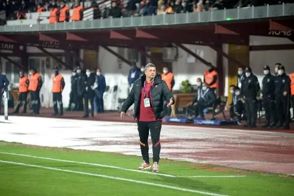 SPOR Galatasaray Yardımcı Antrenörü Levent Şahin Bizi üzen sonuçtan çok Galatasaray'a yakışmayan oyundu SPOR Galatasaray Yardımcı Antrenörü Levent Şahin Bizi üzen sonuçtan çok Galatasaray'a yakışmayan oyundu