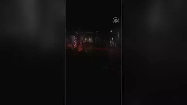 Son dakika haber! GAZİANTEP - Hafif ticari araç ile otomobil çarpıştı: 2 ölü, 8 yaralı Son dakika haber! GAZİANTEP - Hafif ticari araç ile otomobil çarpıştı: 2 ölü, 8 yaralı