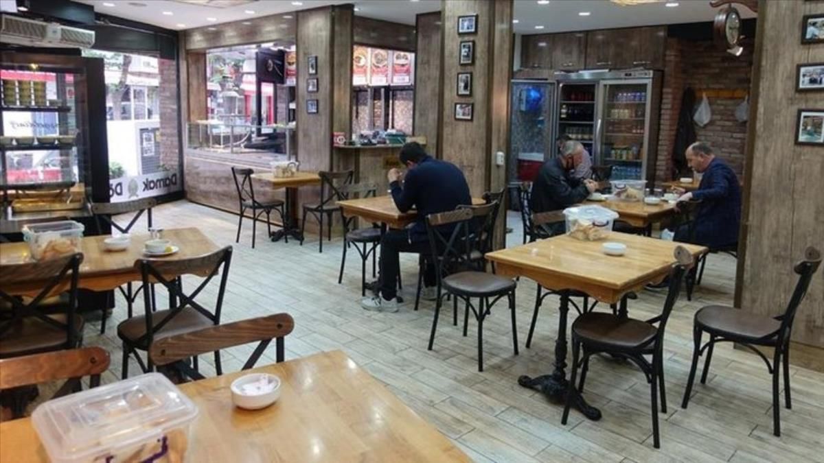 Hafta sonu kafeler kaça kadar açık? Ramazan'da kafeler açık mı? Hafta içi kafeler açık mı?