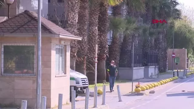 İZMİR Kaymakam Yılmaz Kurt, personeliyle helalleşmiş İZMİR Kaymakam Yılmaz Kurt, personeliyle helalleşmiş