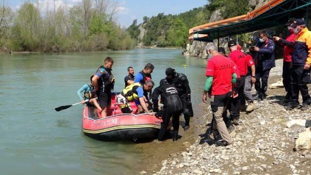 Kayıp olarak aranan otizmi çocuğun ırmak kenarında cansız bedeni bulundu