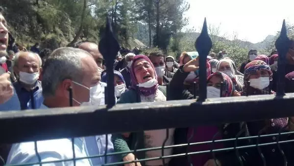 Piknikte kaybolan down sendromlu Rafettin Uğur'un cansız bedeni bulundu (3) Piknikte kaybolan down sendromlu Rafettin Uğur'un cansız bedeni bulundu (3)