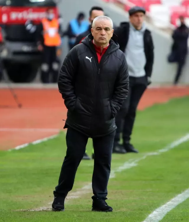 Süper Lig: DG Sivasspor: 0 - Trabzonspor: 0 (Maç sonucu) Süper Lig: DG Sivasspor: 0 - Trabzonspor: 0 (Maç sonucu)