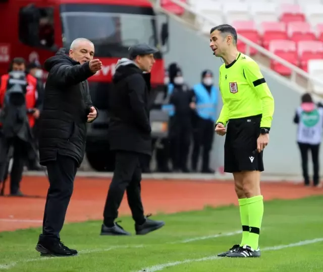 Süper Lig: DG Sivasspor: 0 - Trabzonspor: 0 (Maç sonucu) Süper Lig: DG Sivasspor: 0 - Trabzonspor: 0 (Maç sonucu)