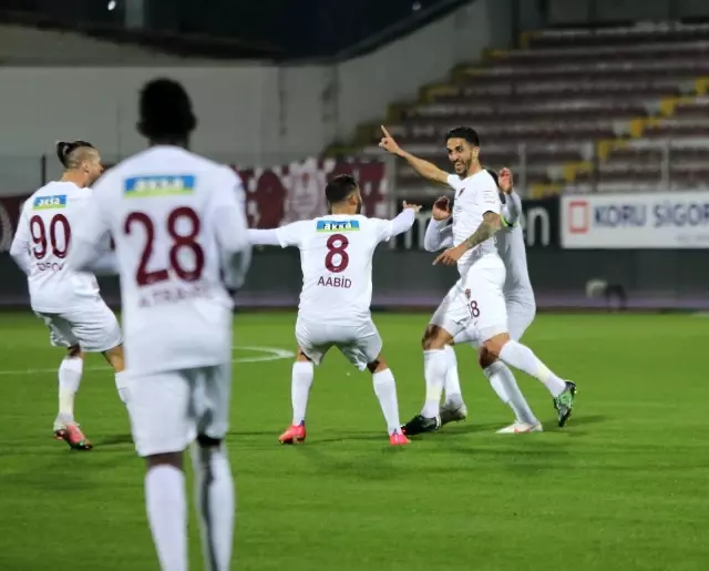 Süper Lig: Hatayspor: 3 - Galatasaray: 0 (Maç sonucu) Süper Lig: Hatayspor: 3 - Galatasaray: 0 (Maç sonucu)