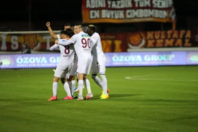 Süper Lig: Hatayspor: 3 - Galatasaray: 0 (Maç sonucu) Süper Lig: Hatayspor: 3 - Galatasaray: 0 (Maç sonucu)