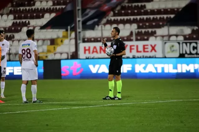 Süper Lig: Hatayspor: 3 - Galatasaray: 0 (Maç sonucu) Süper Lig: Hatayspor: 3 - Galatasaray: 0 (Maç sonucu)