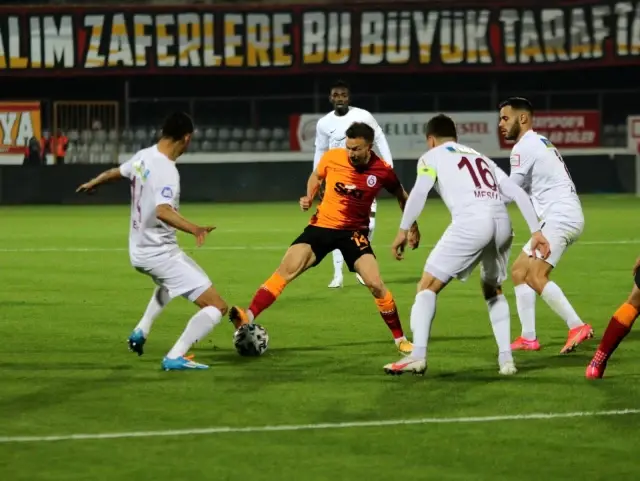 Süper Lig: Hatayspor: 3 - Galatasaray: 0 (Maç sonucu) Süper Lig: Hatayspor: 3 - Galatasaray: 0 (Maç sonucu)