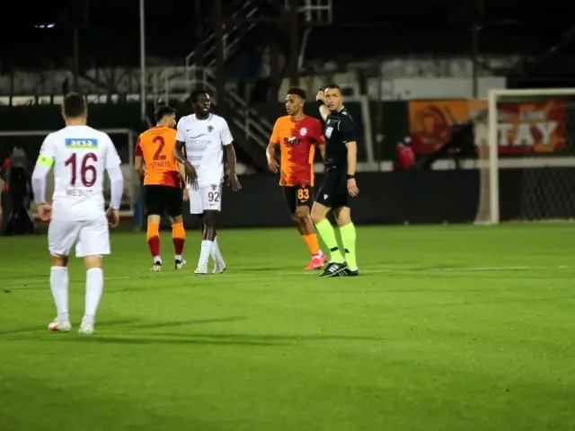 Süper Lig: Hatayspor: 3 - Galatasaray: 0 (Maç sonucu) Süper Lig: Hatayspor: 3 - Galatasaray: 0 (Maç sonucu)