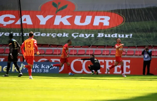 Süper Lig: Kayserispor: 1 Göztepe: 0 (İlk yarı) Süper Lig: Kayserispor: 1 Göztepe: 0 (İlk yarı)