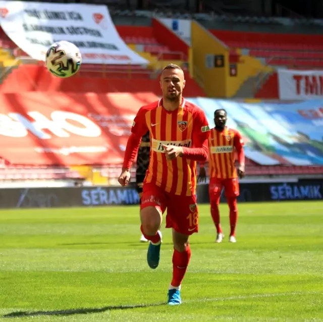 Süper Lig: Kayserispor: 1 Göztepe: 0 (İlk yarı) Süper Lig: Kayserispor: 1 Göztepe: 0 (İlk yarı)
