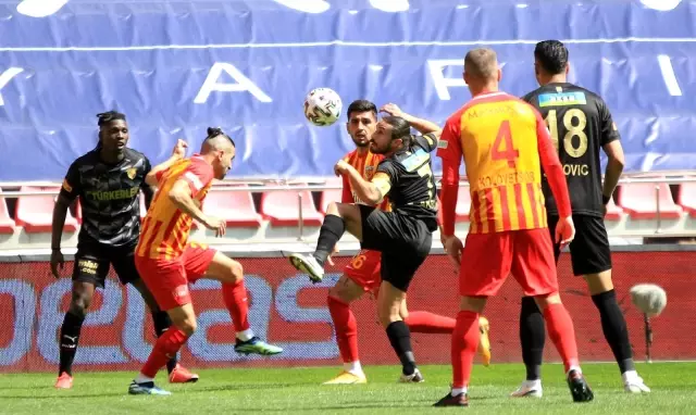 Süper Lig: Kayserispor: 1 Göztepe: 0 (İlk yarı) Süper Lig: Kayserispor: 1 Göztepe: 0 (İlk yarı)