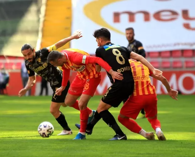 Süper Lig: Kayserispor: 1 Göztepe: 0 (İlk yarı) Süper Lig: Kayserispor: 1 Göztepe: 0 (İlk yarı)