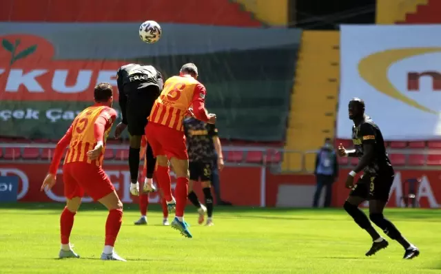 Süper Lig: Kayserispor: 1 Göztepe: 0 (İlk yarı) Süper Lig: Kayserispor: 1 Göztepe: 0 (İlk yarı)