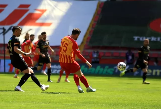 Süper Lig: Kayserispor: 1 Göztepe: 0 (İlk yarı) Süper Lig: Kayserispor: 1 Göztepe: 0 (İlk yarı)