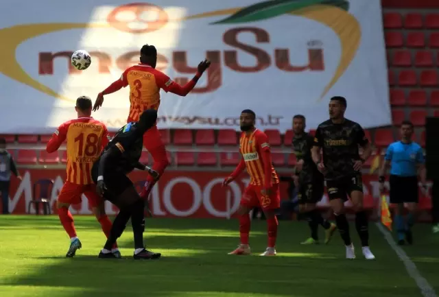 Süper Lig: Kayserispor: 1 Göztepe: 0 (İlk yarı) Süper Lig: Kayserispor: 1 Göztepe: 0 (İlk yarı)