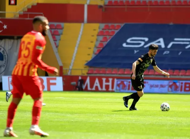 Süper Lig: Kayserispor: 1 Göztepe: 0 (İlk yarı) Süper Lig: Kayserispor: 1 Göztepe: 0 (İlk yarı)