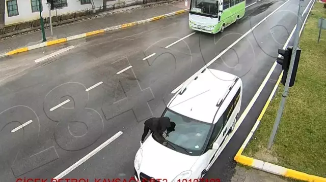 Son dakika haber: Tokat'ta feci motosiklet kazası kameralara yansıdı Son dakika haber: Tokat'ta feci motosiklet kazası kameralara yansıdı