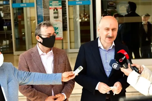 Ulaştırma ve Altyapı Bakanı Adil Karaismailoğlu: 'Sabiha Gökçen Havalimanı metrosunu yıl sonuna kalmadan hizmete açacağız'