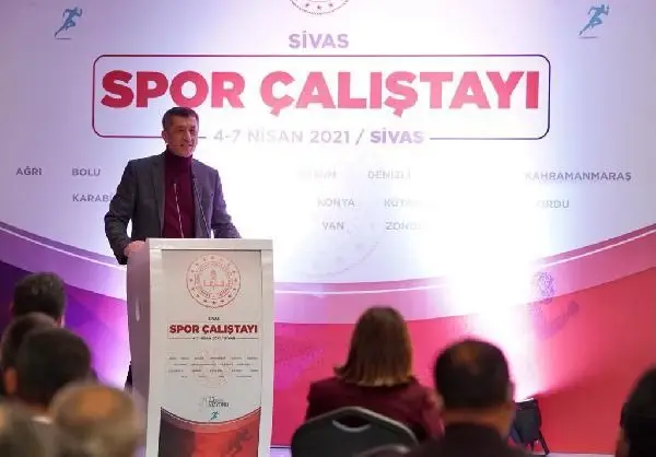 Son dakika gündem: Bakan Selçuk Sivas'ta Milli Eğitim Müdürleriyle buluştu Son dakika gündem: Bakan Selçuk Sivas'ta Milli Eğitim Müdürleriyle buluştu