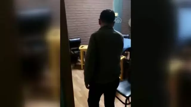 ÇANAKKALE - Gelecek Partisi'nin eski il başkanının da aralarında olduğu 12 kişi kumar oynarken yakalandı
